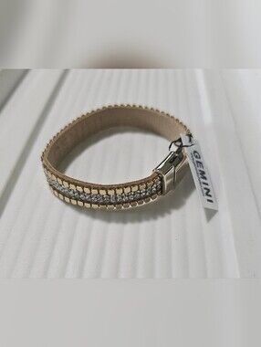 Designer magnet clasp easy to put on bracelet gold diamonds